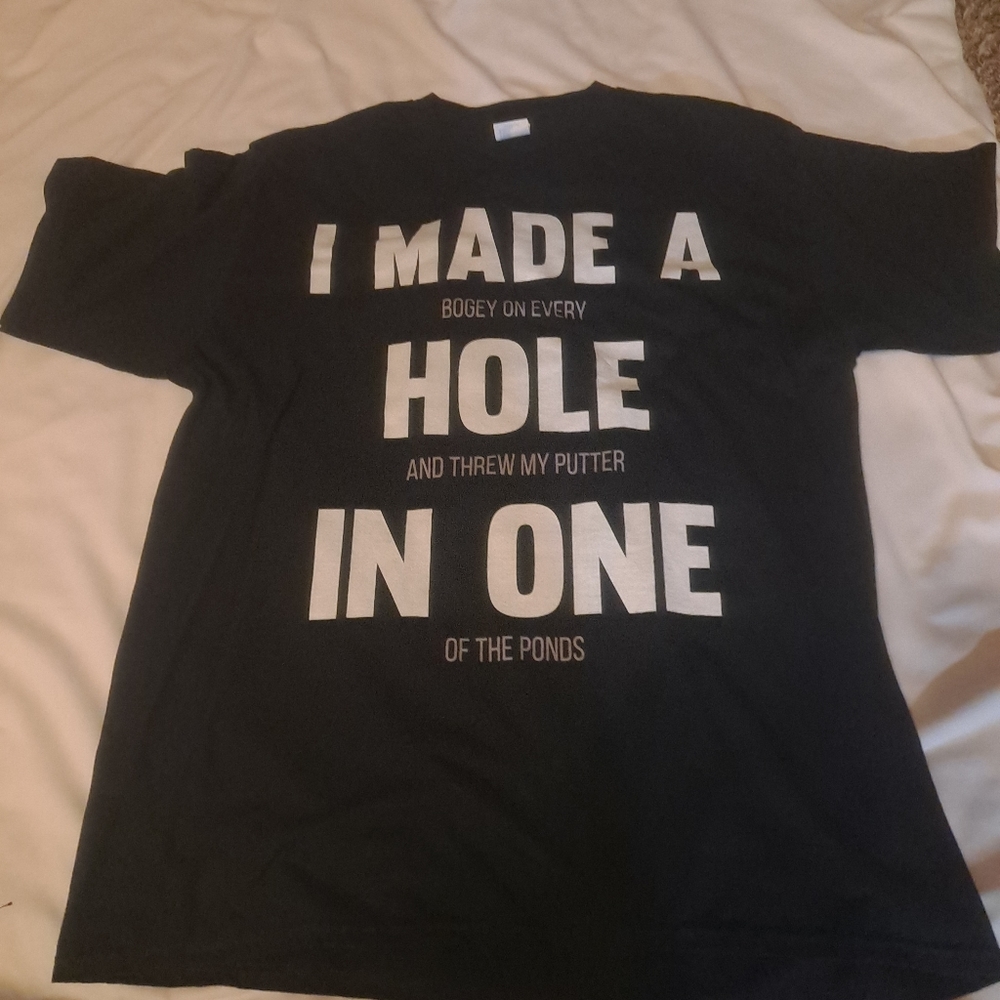 I made a hole in one t shirt XL - Picture 5 of 5